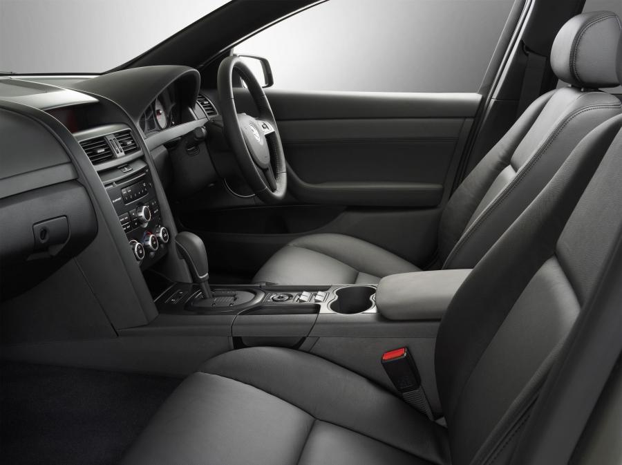  Holden Commodore SV6 2006 года  (фото 31 из 49)